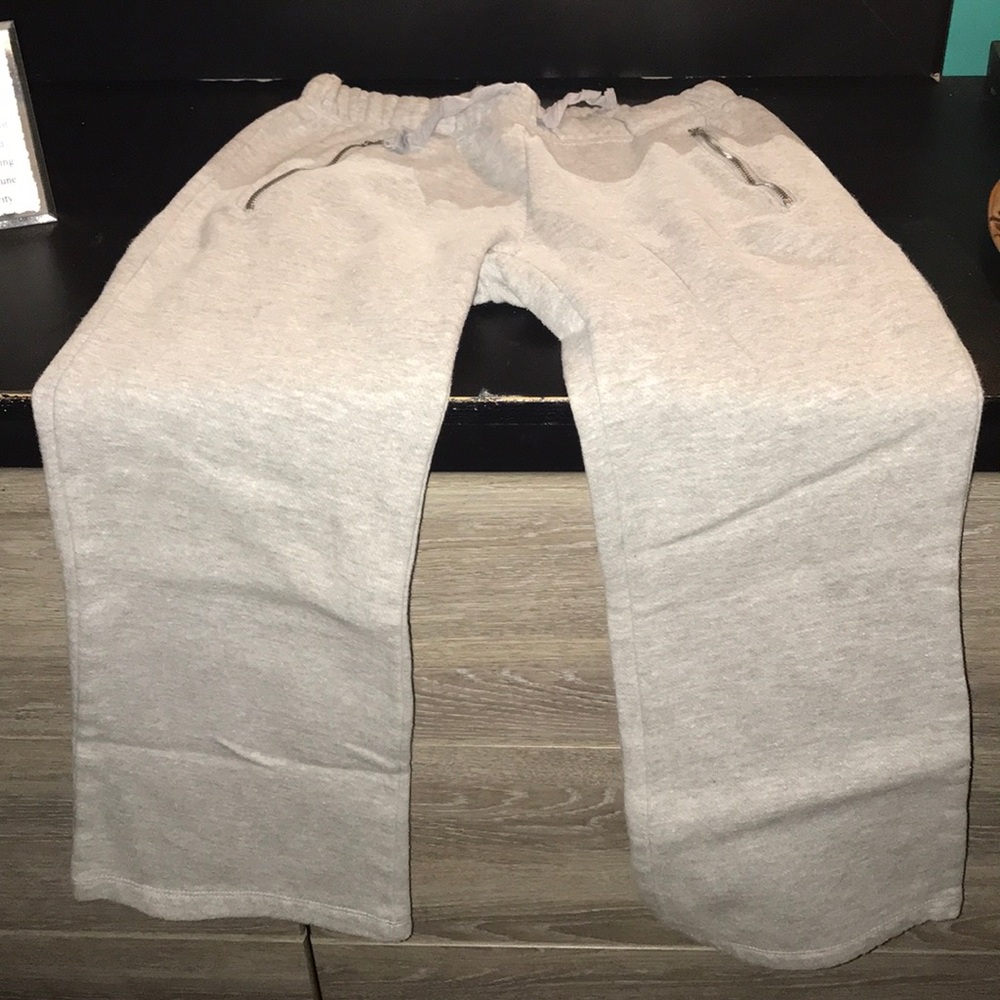 Grey sweat pants